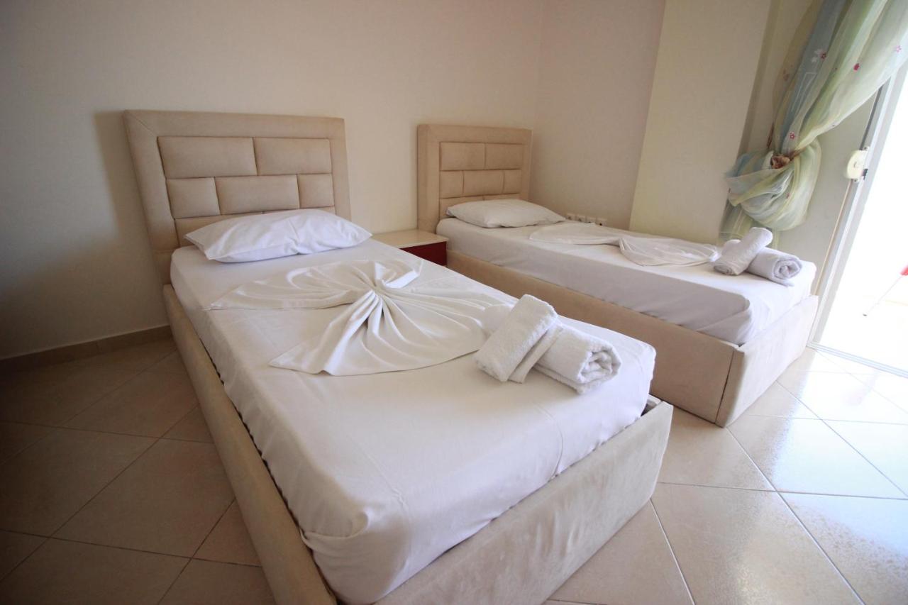 Villa Roel Sarandë 외부 사진