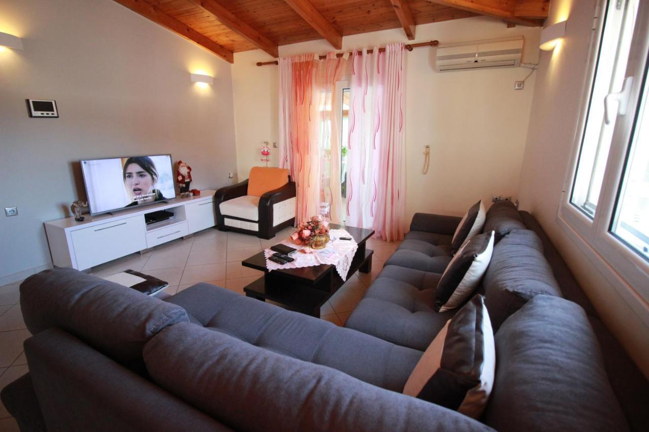 Villa Roel Sarandë 외부 사진